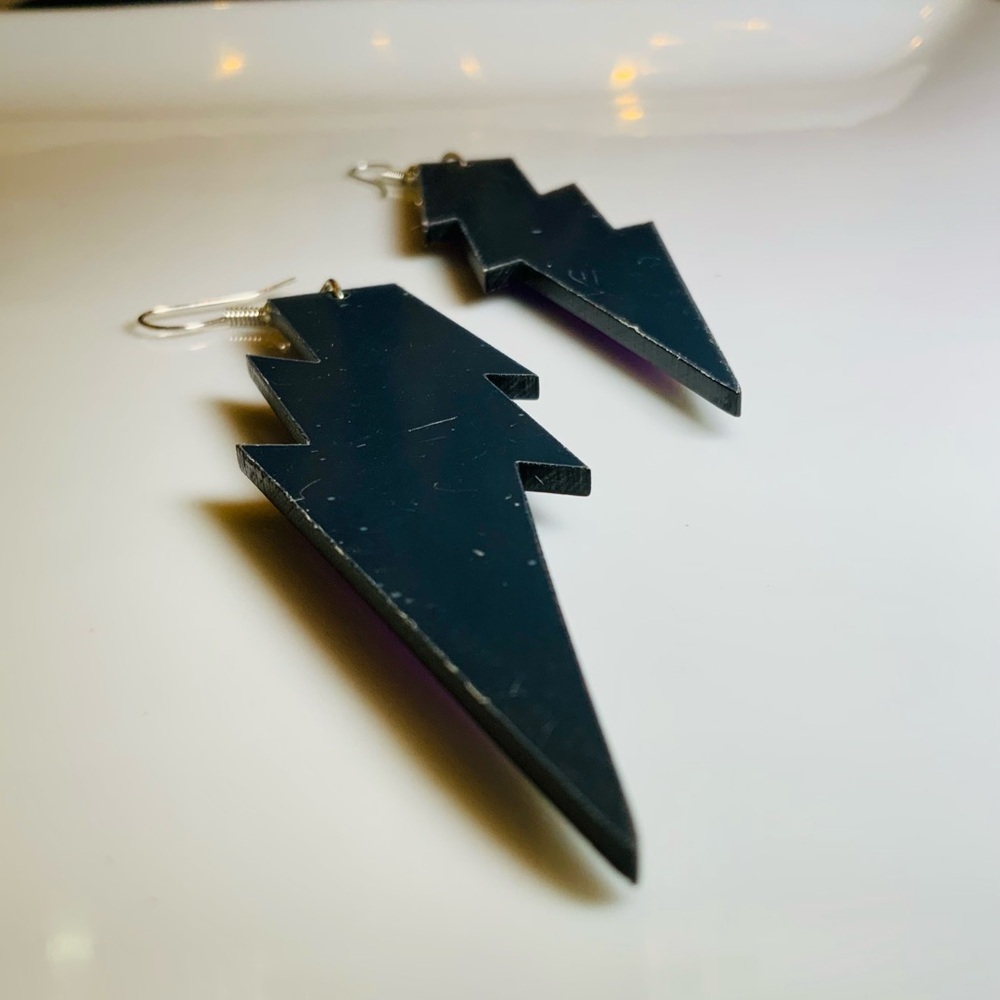 Retro inspired Earrings - Picture 3 of 3